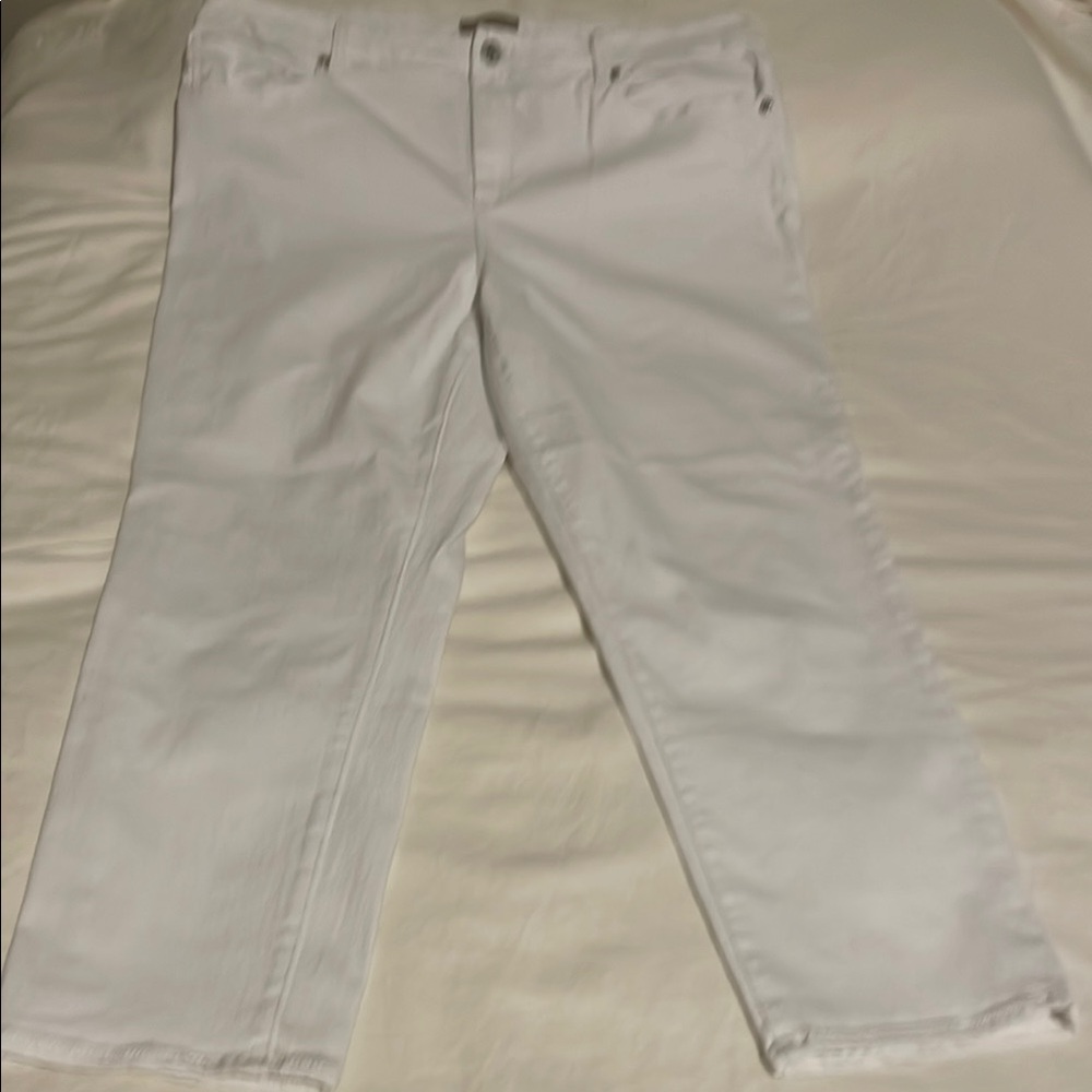 Chico's Classic White Straight Leg Jeans